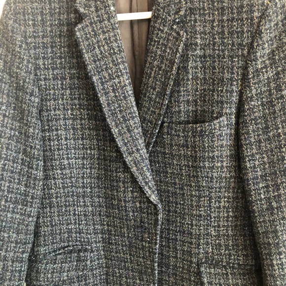SOLD Pure Scottish Wool Harris Tweed Blazer - Picture 2 of 13